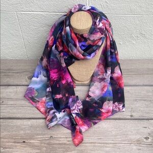 ST. JOHN 100% Silk Long Floral Scarf 24” by 80” Stunning EUC